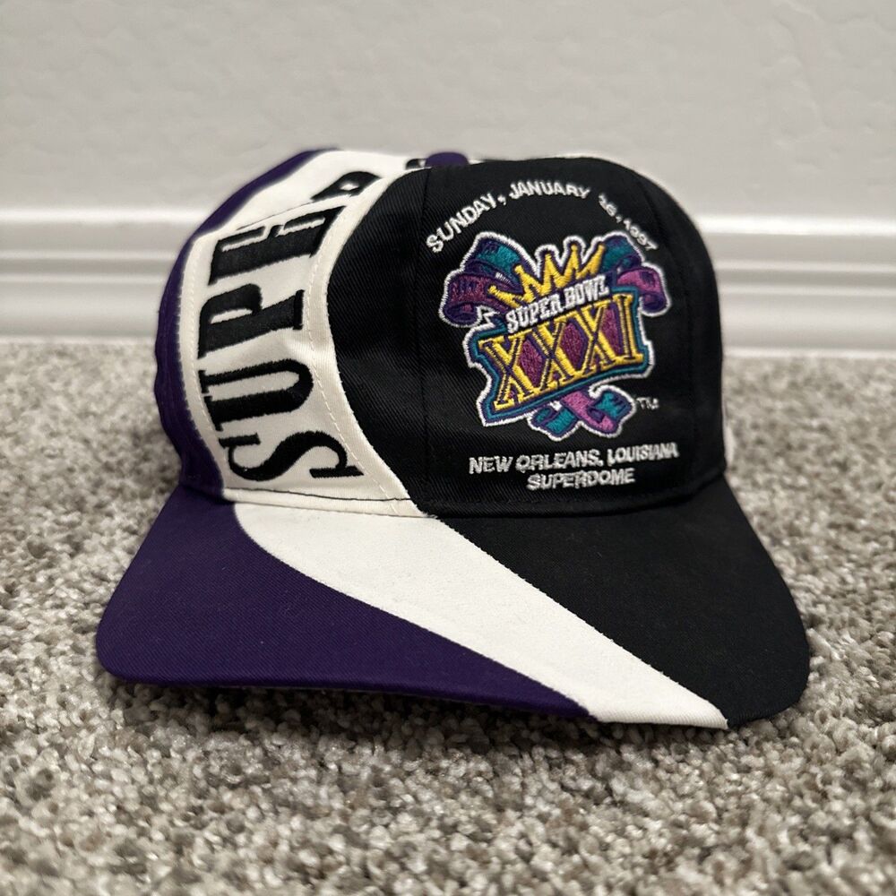 New England Patriots Super Bowl XXXI Wave Wrap Swirl Eastport Snapback Hat 1997